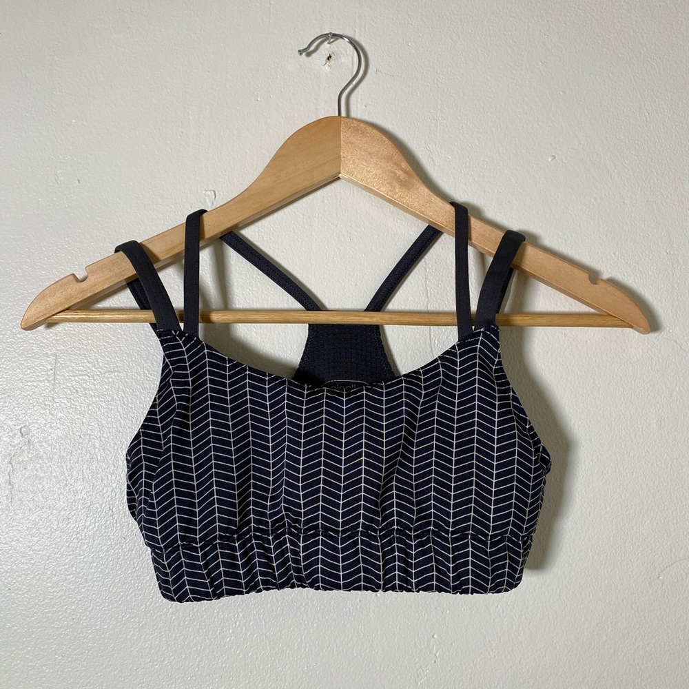 OISELLE sports bra